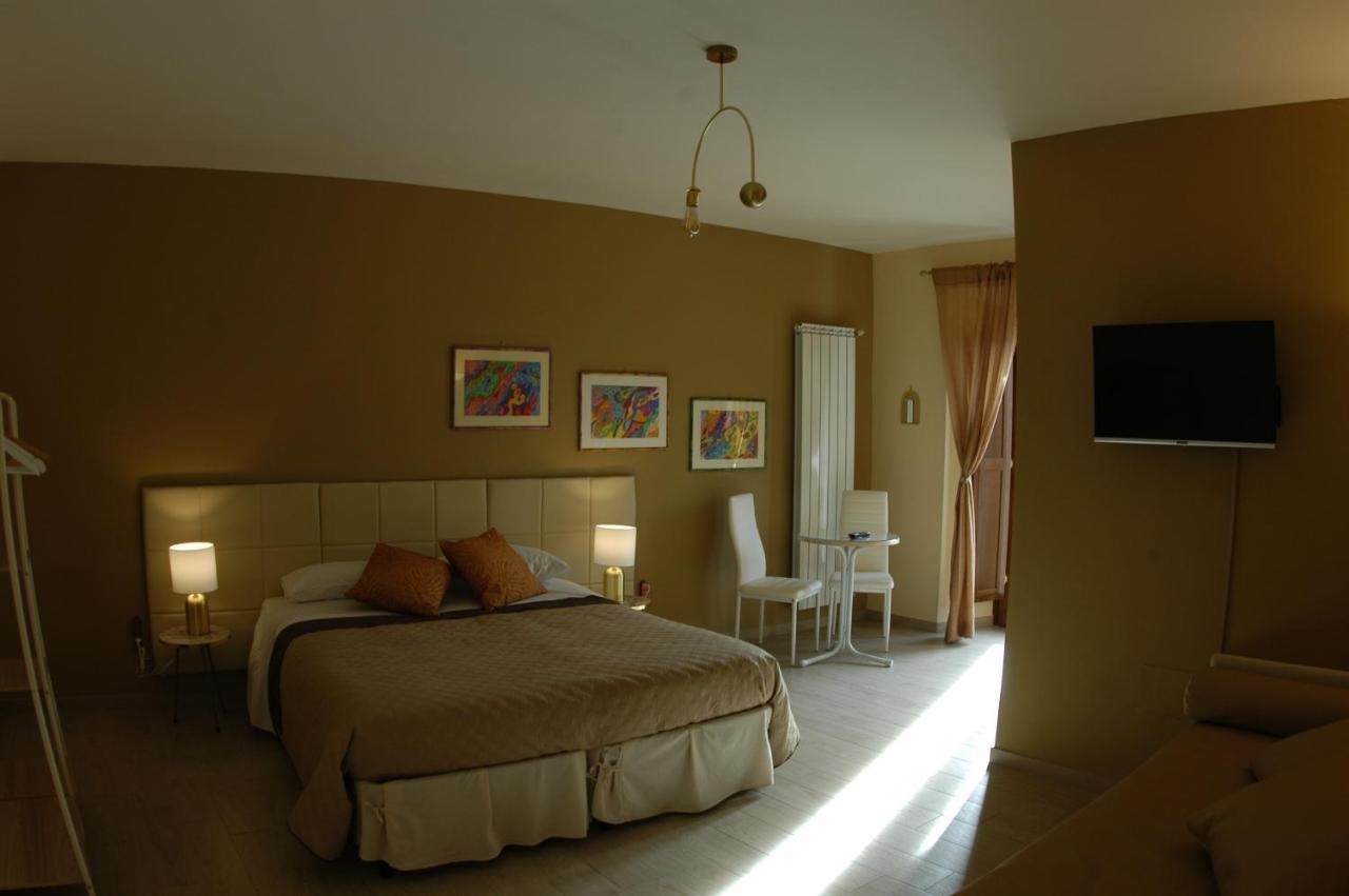 Dimora Offidius Bed and Breakfast Λ' Άκουιλα Εξωτερικό φωτογραφία